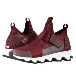 Sorel Kinetic Sneaker, Burgundy, Size 8